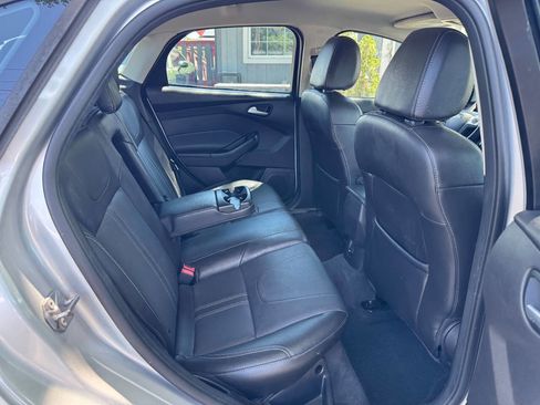 Used 2014 Ford Focus SE w/ Equipment Group 201A FWD image 13