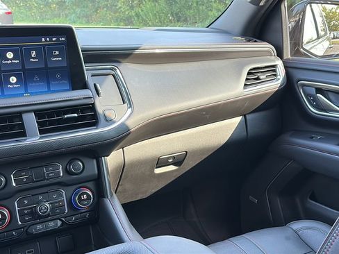 Used 2022 Chevrolet Tahoe RST w/ Sport Performance Package AWD/4WD image 25