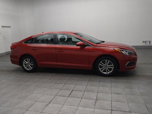 Used 2017 Hyundai Sonata SE FWD image 11