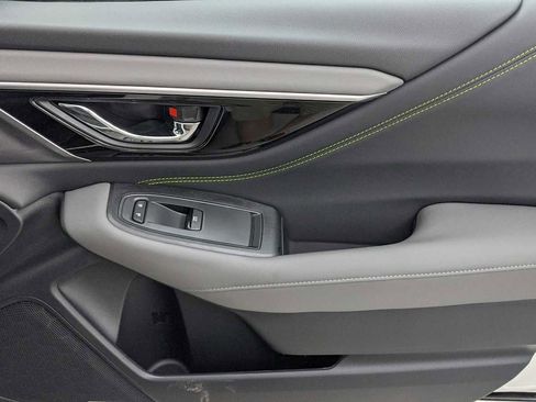 Certified 2025 Subaru Outback Onyx Edition XT w/ Popular Package #2 image 24