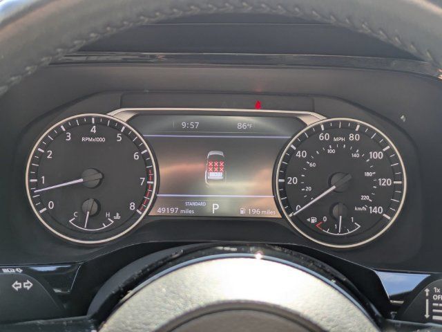 Used 2023 Nissan Pathfinder SL FWD image 31
