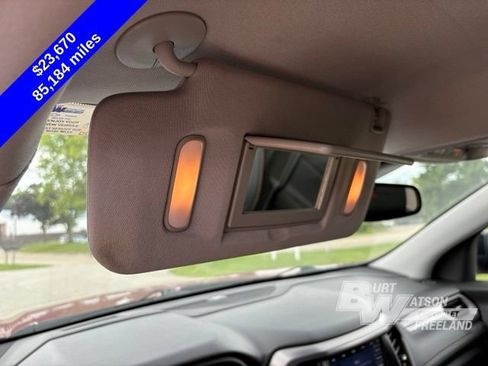 Used 2021 GMC Acadia AT4 w/ Technology Package AWD/4WD image 26