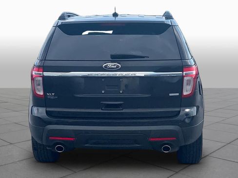 Used 2014 Ford Explorer XLT AWD/4WD image 5