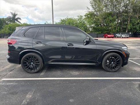 Used 2023 BMW X5 xDrive40i w/ M Sport Package AWD/4WD image 8