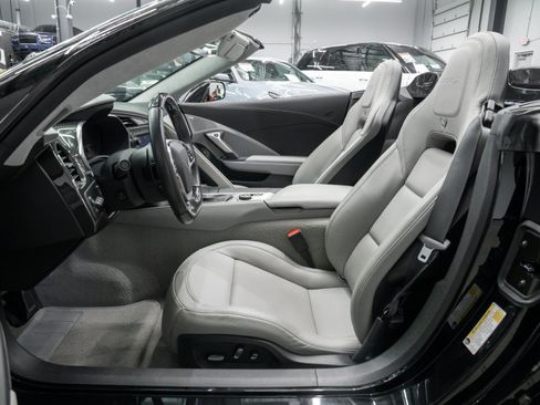 Used 2019 Chevrolet Corvette ZR1 RWD image 33