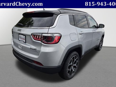 Used 2024 Jeep Compass Limited AWD/4WD image 4
