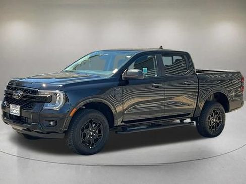 Used 2025 Ford Ranger XLT w/ Equipment Group 301A High AWD/4WD image 2