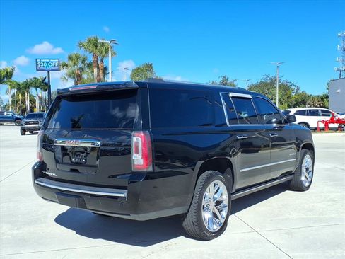 Used 2018 GMC Yukon XL Denali w/ Open Road Package image 7