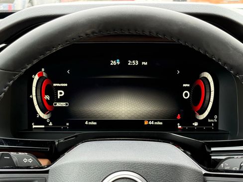 New 2026 Nissan Pathfinder Platinum AWD/4WD image 35