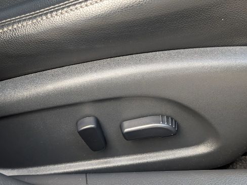 Used 2018 Nissan Altima 2.5 SL FWD image 36