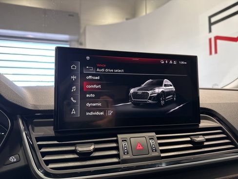 Used 2024 Audi Q5 2.0T Premium image 19
