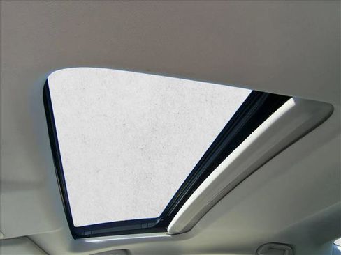 Used 2018 Honda Civic Touring image 16