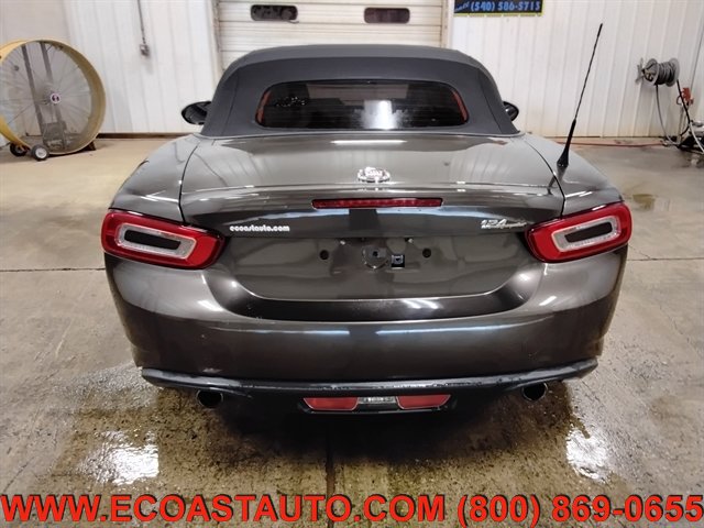 Used 2017 FIAT 124 Spider Lusso RWD image 8