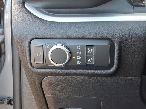 Certified 2022 Ford Explorer XLT image 22