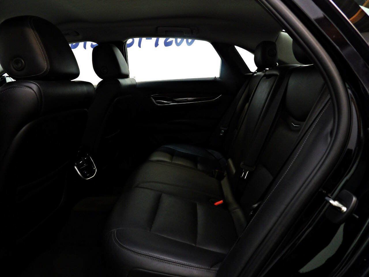 Used 2017 Cadillac XTS Luxury w/ Driver Awareness Package AWD/4WD image 10