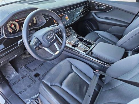 Used 2023 Audi Q7 2.0T Premium w/ Convenience Package image 9