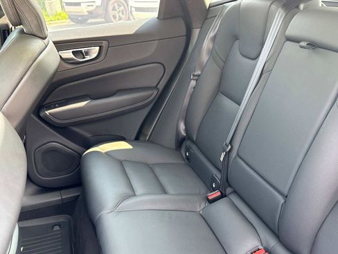 Used 2025 Volvo XC60 B5 Plus w/ Climate Package image 12