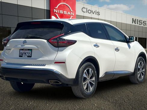 Used 2021 Nissan Murano S FWD image 3