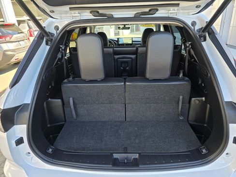 Used 2025 Mitsubishi Outlander SEL image 15