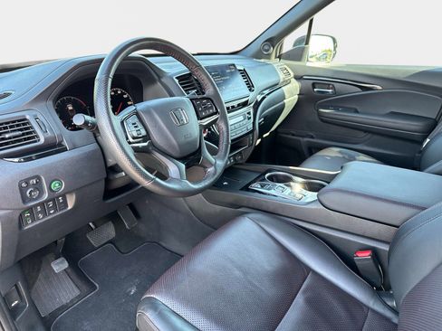 Used 2024 Honda Ridgeline Black Edition image 33