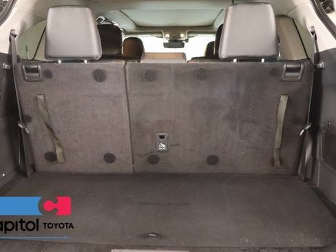 Certified 2024 Toyota Highlander Platinum AWD/4WD image 26