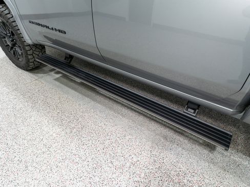 Used 2024 GMC Sierra 2500 Denali w/ Denali Reserve Package image 13