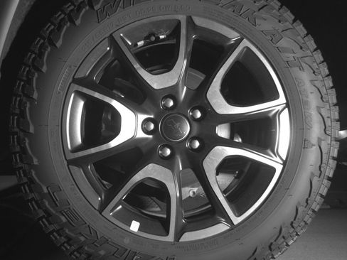 Used 2025 Jeep Compass Trailhawk AWD/4WD image 14