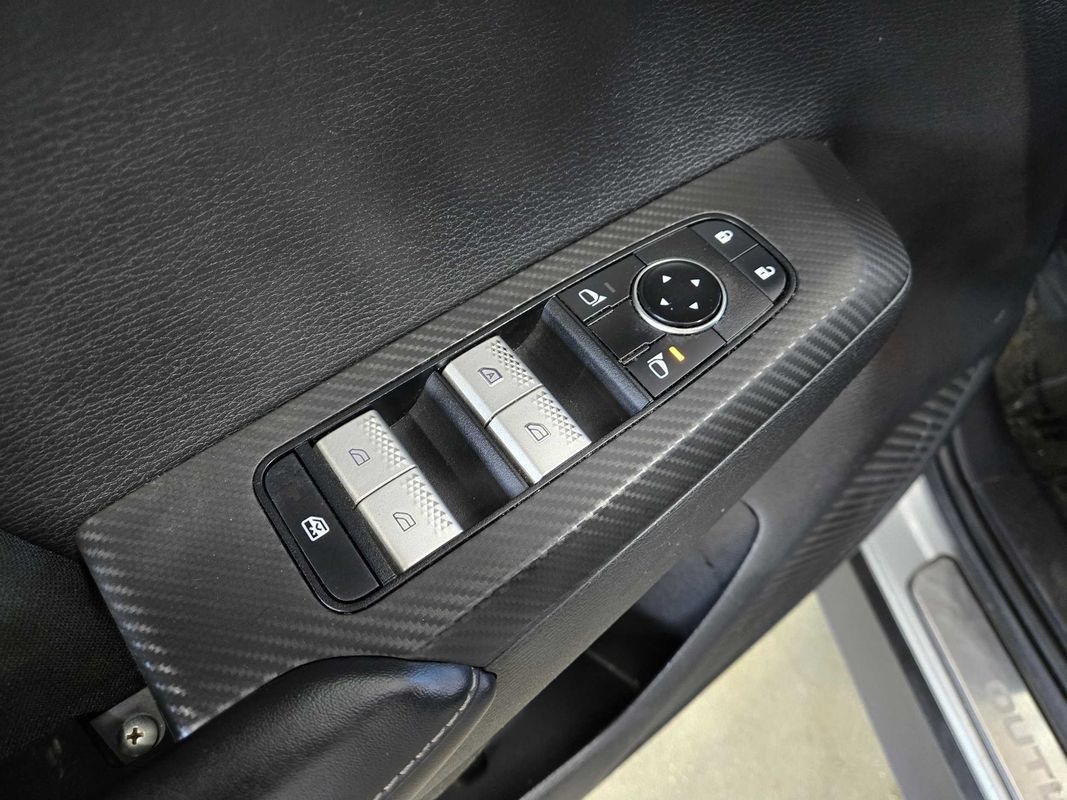 Used 2022 Mitsubishi Outlander ES AWD/4WD image 11