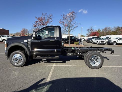 New 2026 Ford F450 XLT w/ XLT Value Package image 6