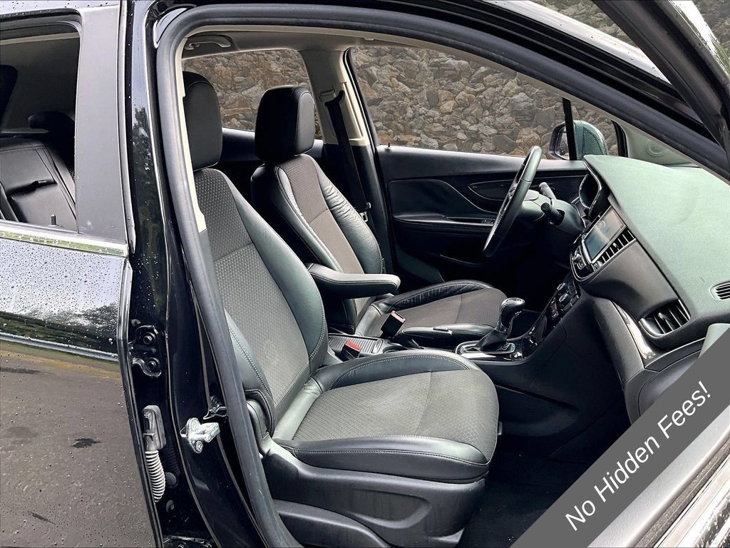 Used 2017 Buick Encore Preferred FWD image 7