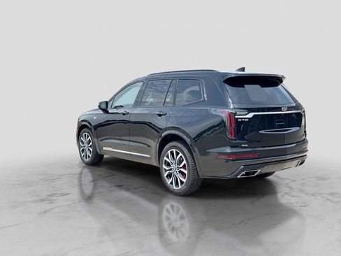 Used 2024 Cadillac XT6 Sport AWD/4WD image 4