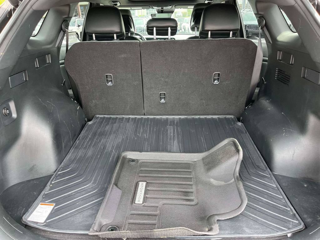 Used 2024 Kia Sportage X-Line w/ X-Line Premium Package AWD/4WD image 7