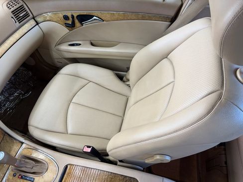 Used 2007 Mercedes-Benz E 350 Sedan image 37