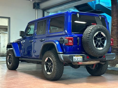 Used 2018 Jeep Wrangler Unlimited Rubicon image 3