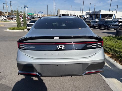 New 2026 Hyundai Sonata SE image 7