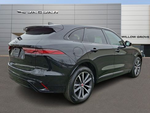 Used 2023 Jaguar F-PACE S AWD/4WD image 2