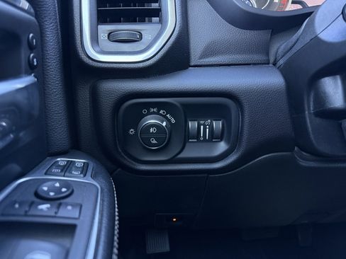 Used 2023 RAM 2500 Laramie image 13