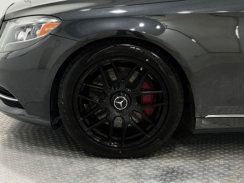 Used 2016 Mercedes-Benz S 550 4MATIC Sedan image 38