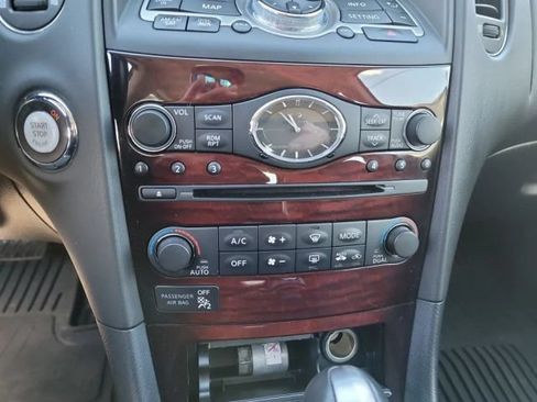 Used 2017 INFINITI QX50 AWD w/ Premium Plus Package image 22