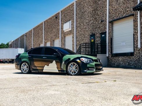 Used 2015 Chevrolet SS RWD image 55