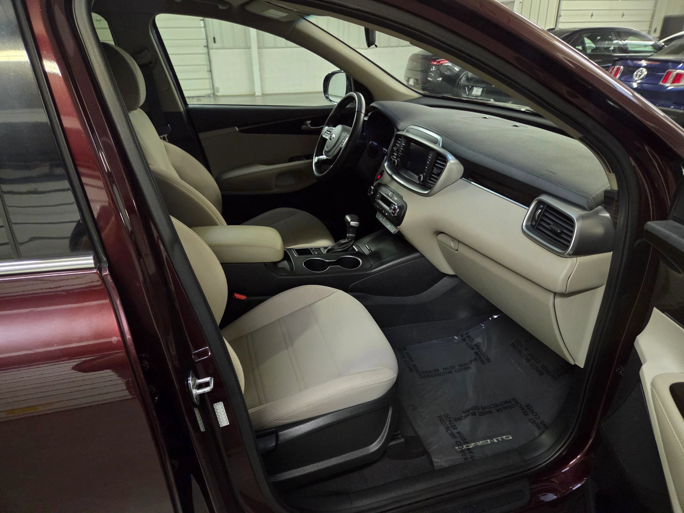 Used 2020 Kia Sorento S FWD image 30