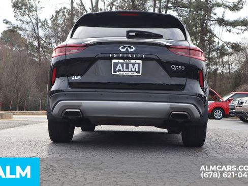 Used 2023 INFINITI QX50 Luxe w/ Accent Package image 7