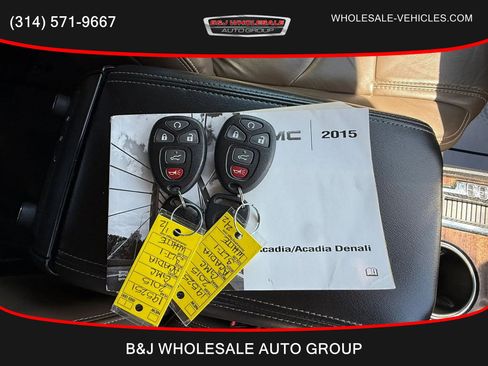 Used 2015 GMC Acadia SLT FWD image 28