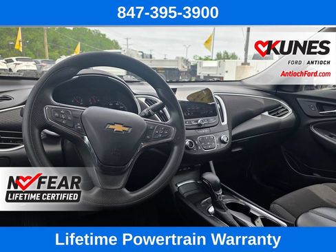 Used 2023 Chevrolet Malibu LT FWD image 14