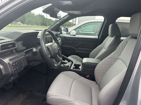 Used 2026 Toyota Tacoma SR5 AWD/4WD image 16