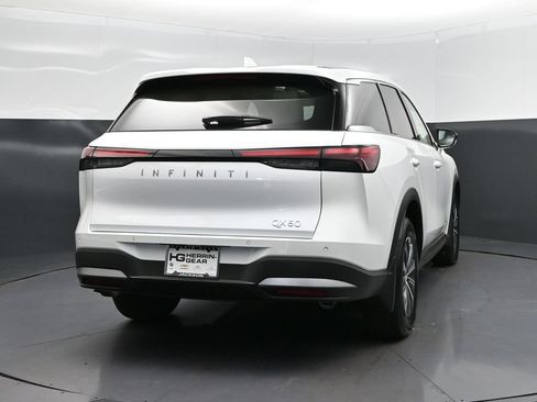 Certified 2026 INFINITI QX60 Pure w/ Cargo Package FWD image 7