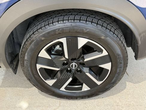 Used 2026 Nissan Kicks SV w/ Cold Weather Package AWD/4WD image 30