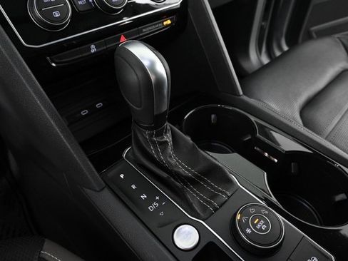 Certified 2022 Volkswagen Atlas SEL Premium image 33