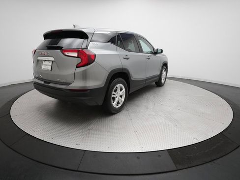 Certified 2024 GMC Terrain SLE image 35