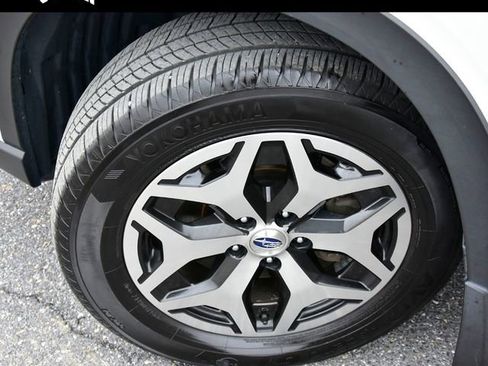 Used 2022 Subaru Forester Premium image 33